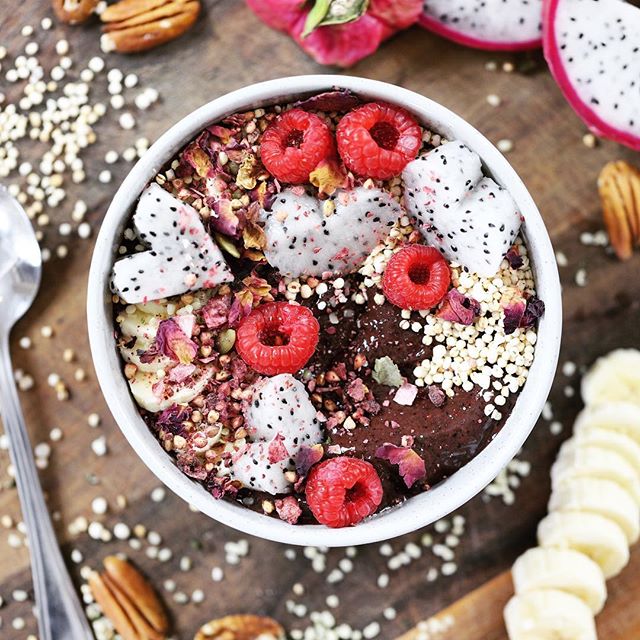 Antioxidant Berry Smoothie Bowl | Scoop Wholefoods Singapore