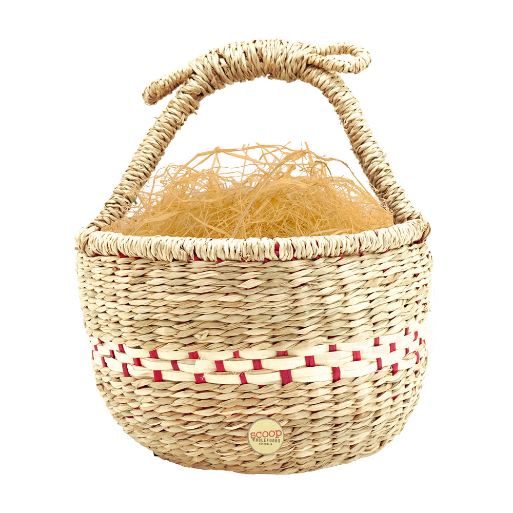 Hamper Round Red Nat S/Grass Basket Drinks And Juices