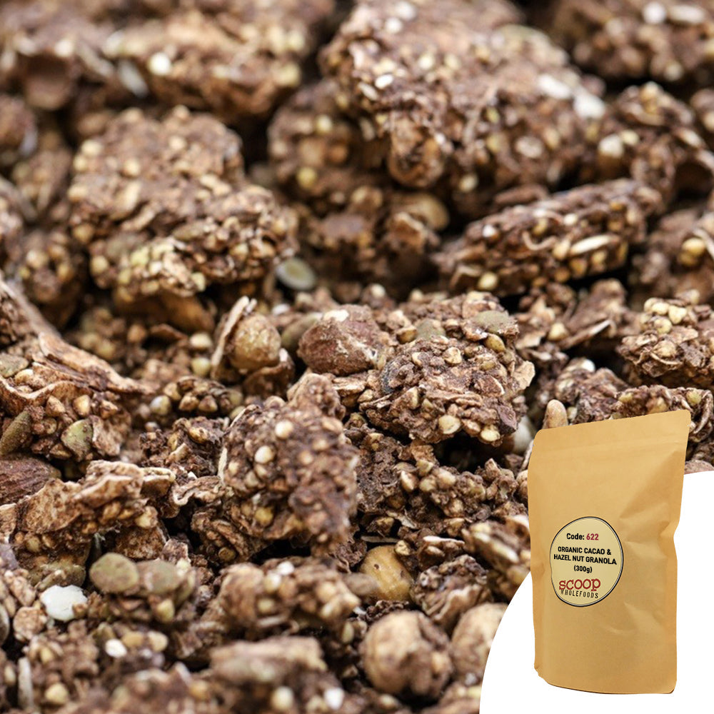 Organic Cocoa & Hazelnut Granola Pouch 300G snacks