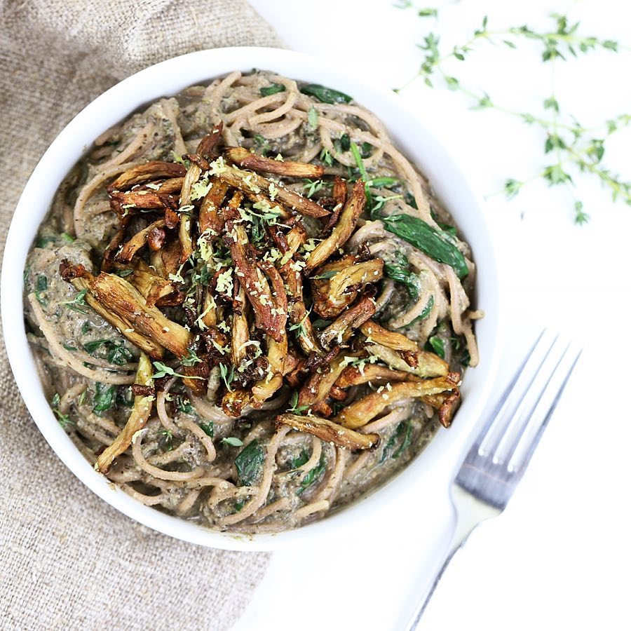 Creamy Vegan Mushroom Spaghetti