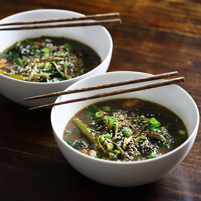 Mushroom & Seaweed Asian Noodle Soup