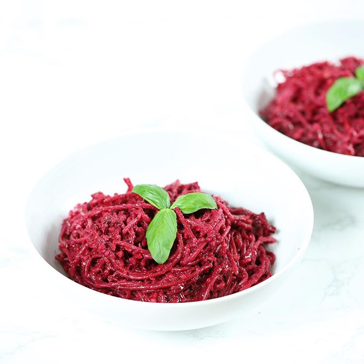 Spaghetti With Beetroot Pesto
