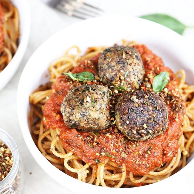 Spaghetti with Meatless Meatballs