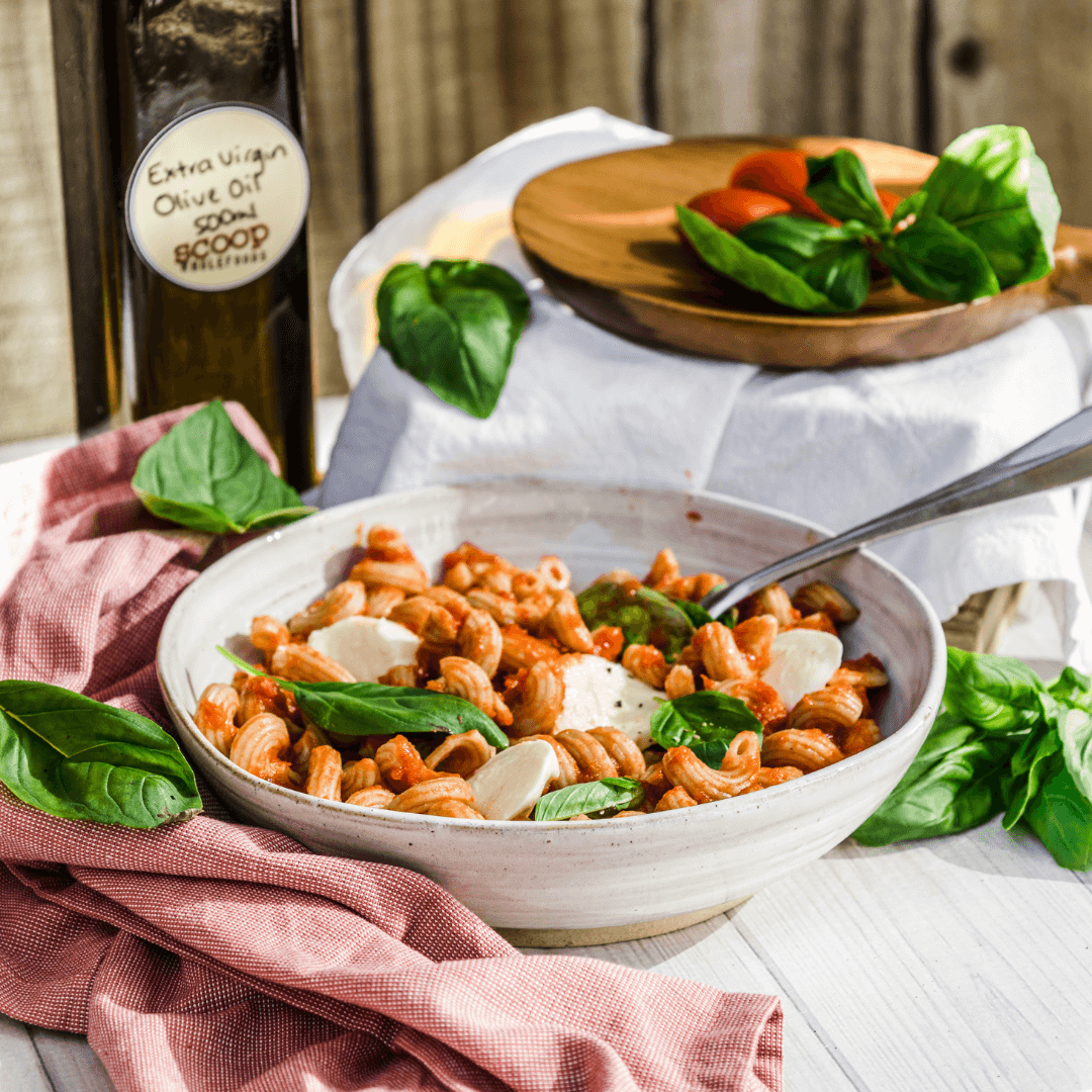 This T Bocconcini Chicken Pasta Combination Is Destroying Dinner Tables Every Time