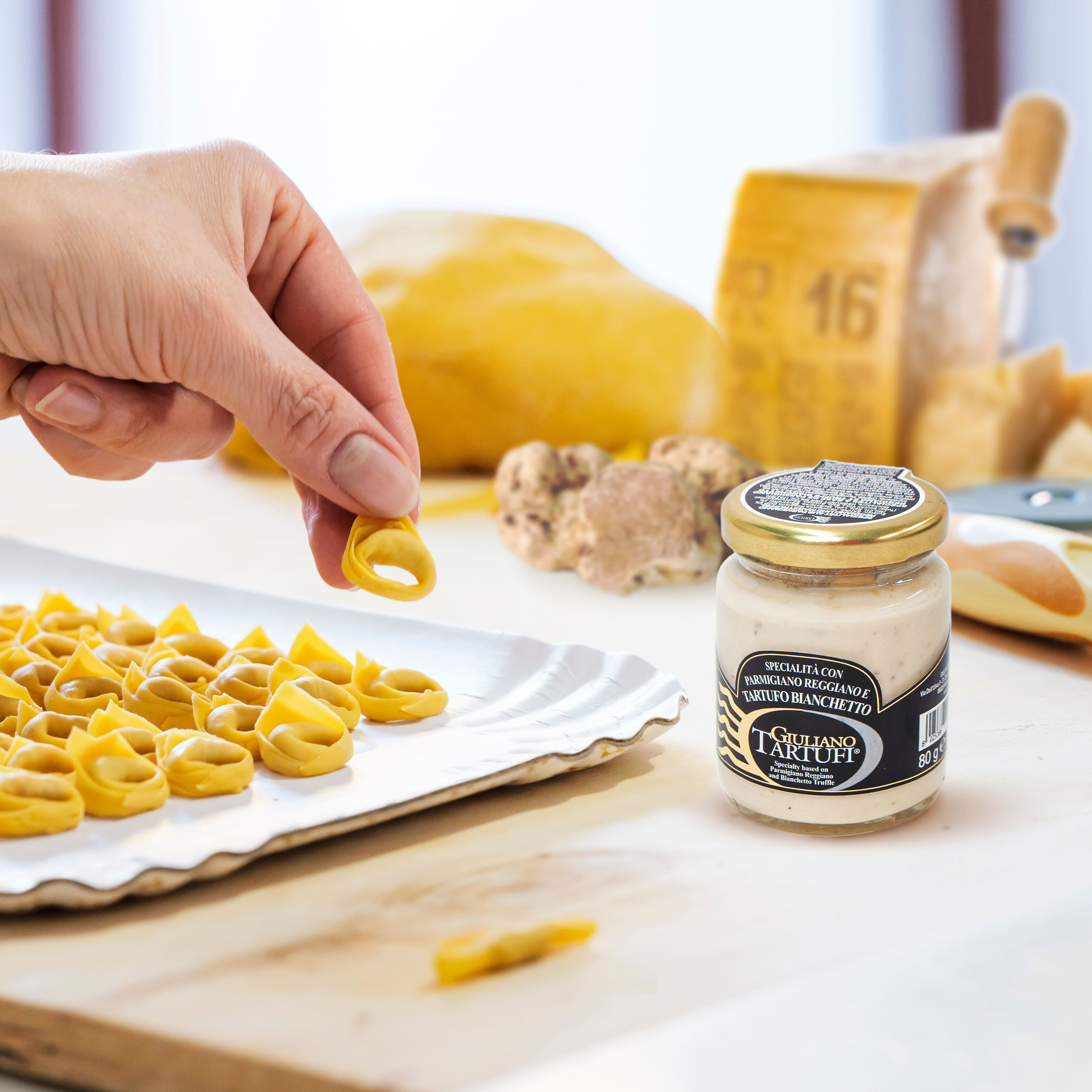 Giuliano Tartufi Parmesan & Blanchetto Truffle Cream 80G Sauce And Paste