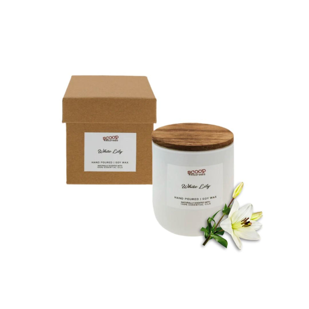 Soy Wax Candle in White Lily Medium