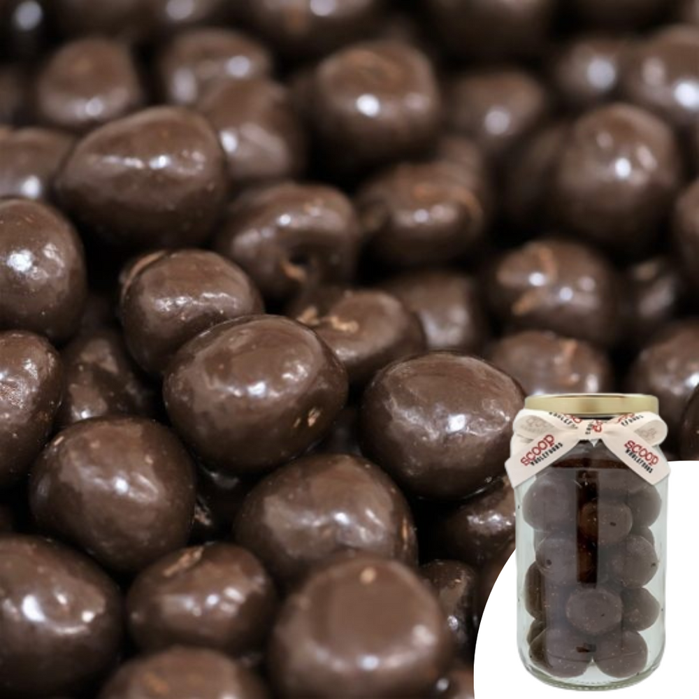 Strawberries Freeze Dried Dark Chocolate 250G – Scoop Wholefoods Singapore