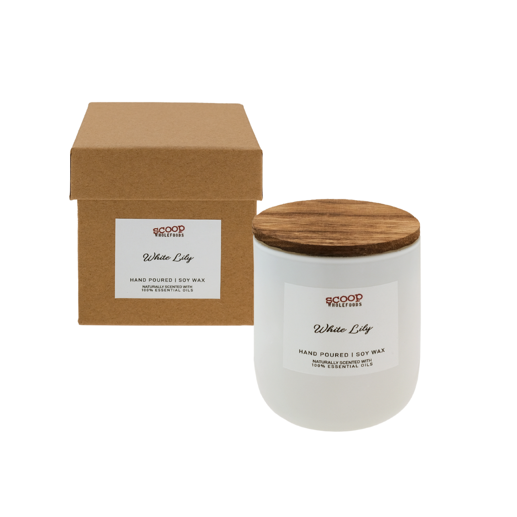 Soy Wax Candle in White Lily Medium